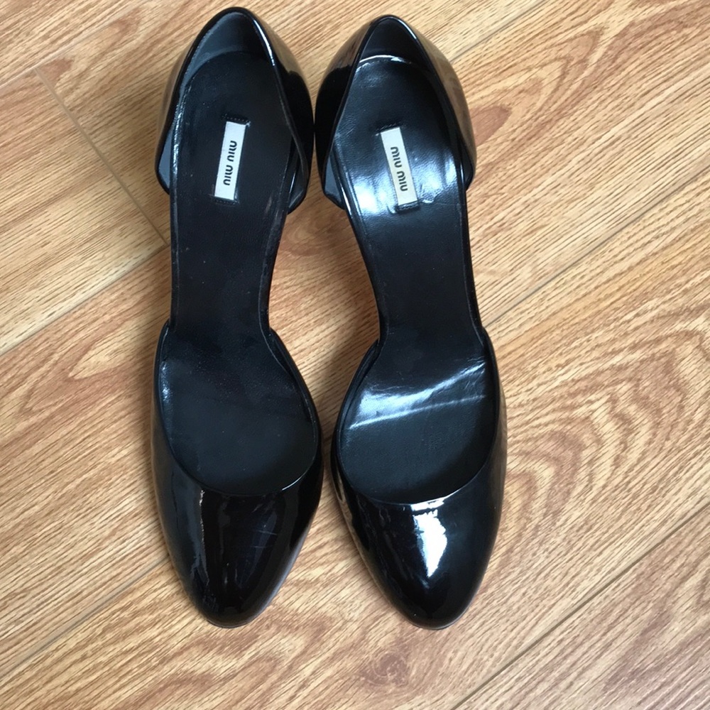 Miu Miu d’orsay blk patent pumps